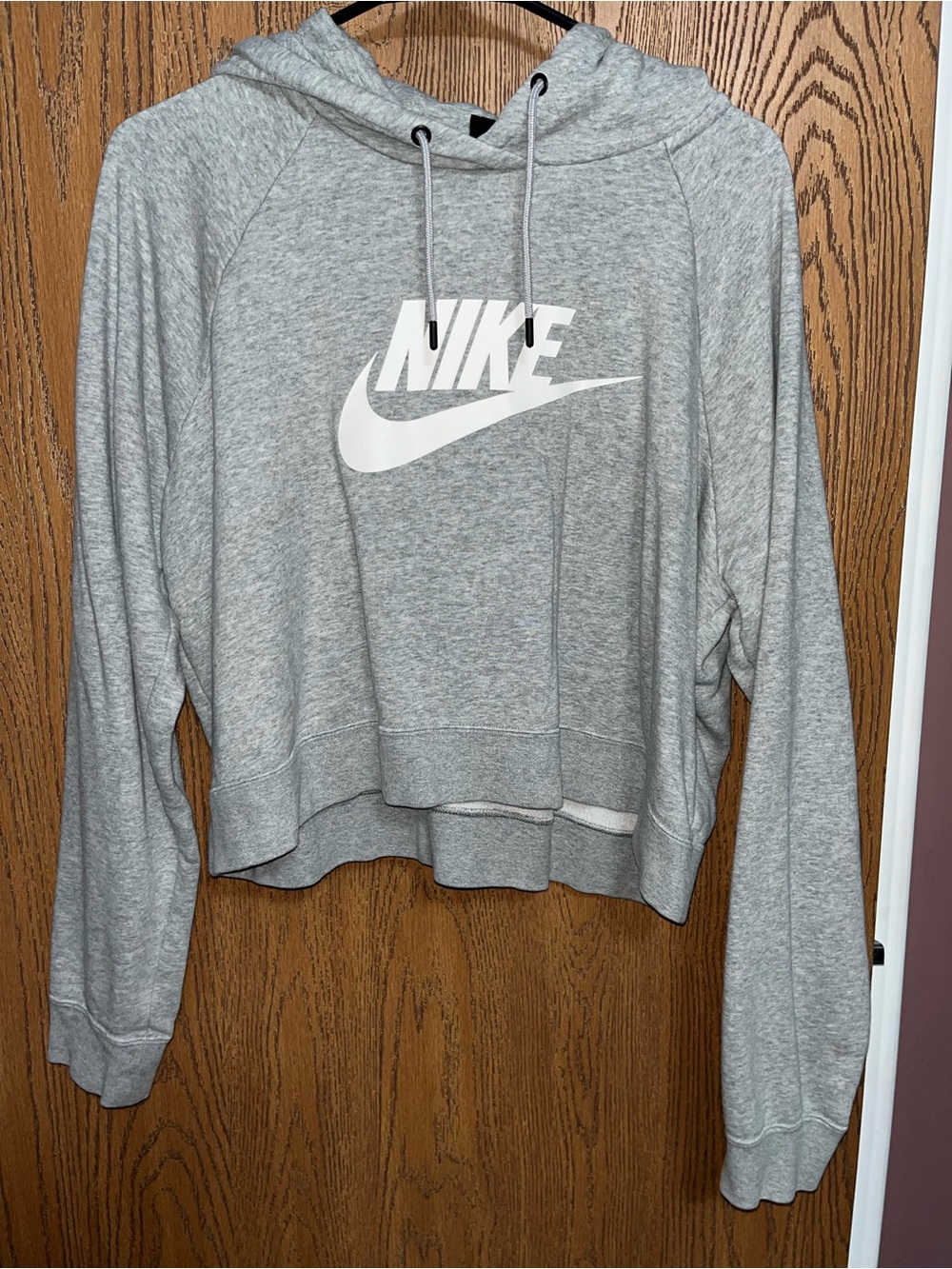 Nike Women's Gray & White Cropped Hoodie Size XL | Nike Hoodie | Cropped Hoodie